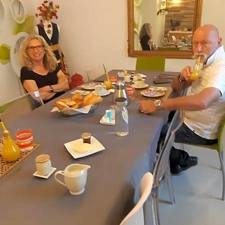 Patrick&pierre Panzió Nîmes